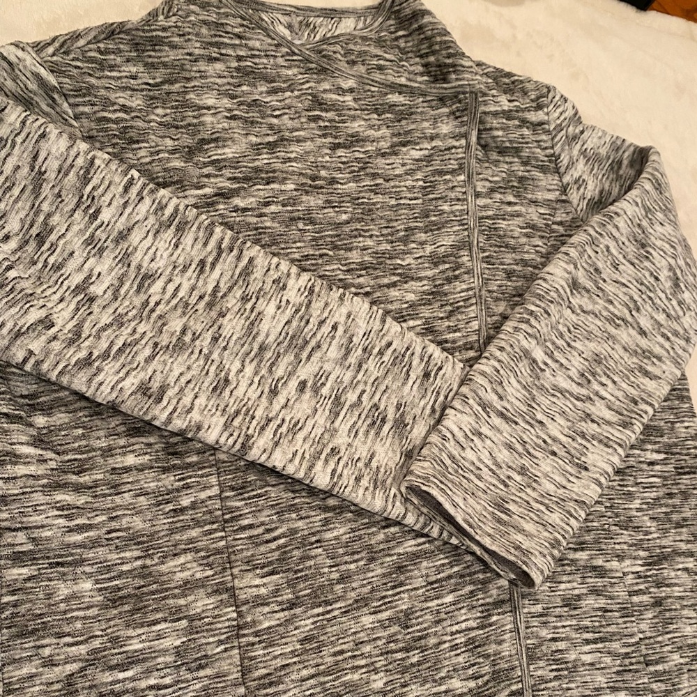 Over Sweater snap close - Picture 2 of 7